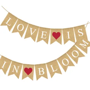 Banniere en toile de jute pour decoration de fete de mariage amour en fleur guirlandes
