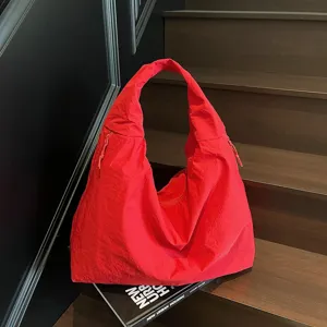 Red slouchy shoulder bag, large capacity casual tote bag for women, perfect for daily commuting.