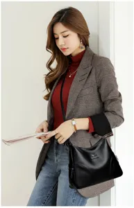 Schicke schwarze Damen Umhängetasche aus Leder, stylisches Design für Alltag und Büro.