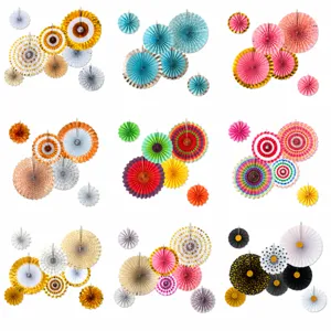 Bunte dekorative Fächer aus Papier Set für Party Hochzeit und Feiertage Dekoration.