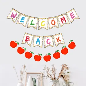 Kit de decoration de fete de rentree avec banniere coloree welcome back et guirlande.