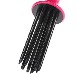 Pettine per styling volumizzante professionale per creare acconciature ricche e voluminose