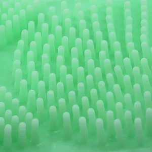 Spazzola da doccia in silicone verde per il corpo peeling e la pulizia quotidiana.
