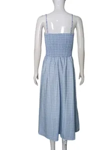 Robe longue à bretelles carreaux bleus vue dos, style vacances vintage champêtre été