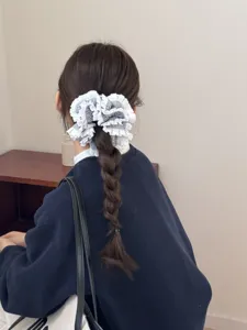 Blauw witte gestreepte geplooide haarelastiek schattige paardenstaart haaraccessoire