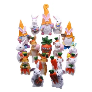 Set di statuine in resina di coniglietto di Pasqua e gnomo per decorazione tavola.
