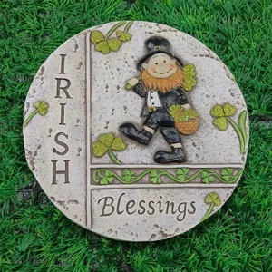 San Patrizio giardino pietra da passo leprechaun irlandese trifoglio decorazione cortile