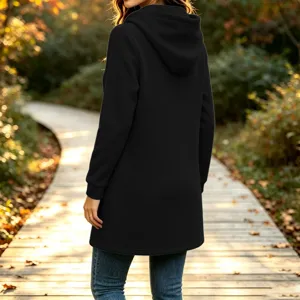 Women long black hooded sweatshirt detail view, casual fleece pullover jacket for autumn outfit.