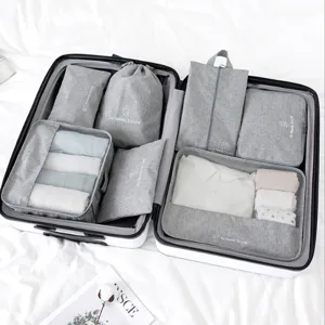 Reise-Packtaschen 7er Set Koffer Organizer für Kleidung, graue Aufbewahrungstaschen.
