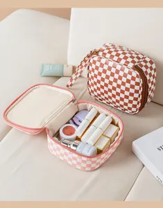 Checkerboard cosmetic bag portable storage pouch stylish makeup organizer for daily travel use