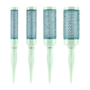 Set di spazzole rotonde termiche in ceramica professionali con quattro misure per lo styling.