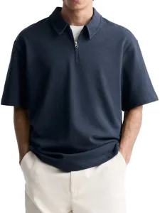 Men's casual short-sleeve half-zip polo shirt, breathable lapel top detail view.