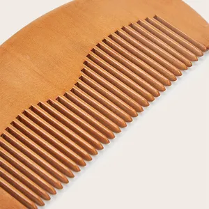Peigne en Bois de Pêcher Naturel Dents Fines Antistatique Brosse à Cheveux Masseur de Cuir Chevelu Peigne à Poux pour Hommes et Femmes