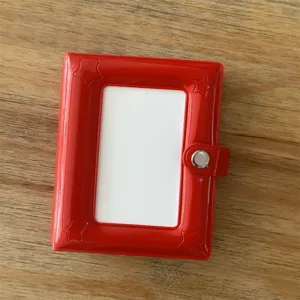 Roter Stern Lackleder 3 Zoll Mini Fotokarten Halter Mappe Detailansicht Nahaufnahme