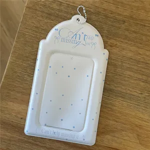 Détail du porte-carte photo à points bleus blancs, pendentif présentoir pour idole.