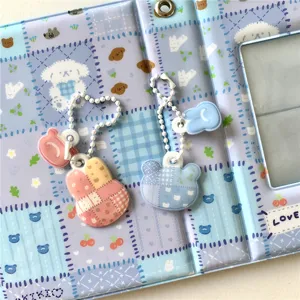 Lindo Vintage Cuadros Patchwork Oso Colgante Llavero Bolsa de Plástico Estuche Auriculares Cadena Colgante Decorativa Llavero