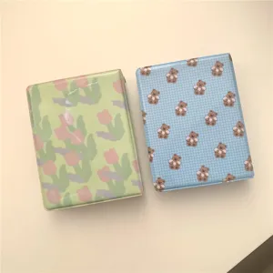 Détail de mini album photo 3 pouces avec motifs mignons d'ours et de tulipes.