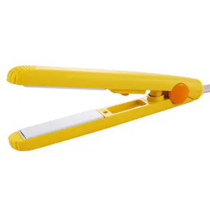 Mini piastra per capelli portatile ferro arricciacapelli giallo per styling da viaggio.