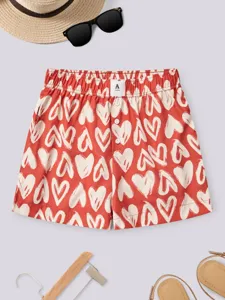 Red heart print summer lounge shorts detail, elastic high waist and decorative buttons.