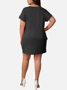 Talla grande vestido negro holgado manga corta cuello redondo detalle vista comodo outfit