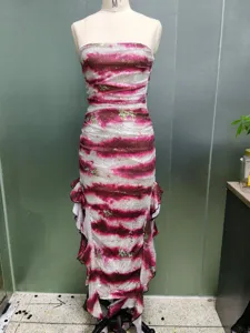 Vestido largo strapless de lentejuelas, vestido de noche tubo con volantes irregulares.