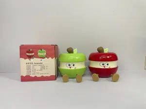 Vue détaillée de la jolie veilleuse LED pomme avec sa boîte et ses paramètres techniques.