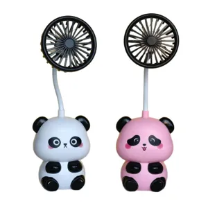 Süßer Panda Mini USB wiederaufladbarer tragbarer Tischventilator mit flexiblem Schlauch.