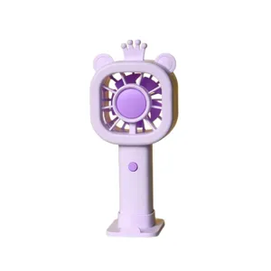 Mini ventilatore portatile viola USB con simpatico design da orsetto con corona, da scrivania.