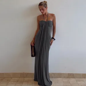 Zomer effen halter veter rugloos lang jurkje voor dames vakantie mode stijl.