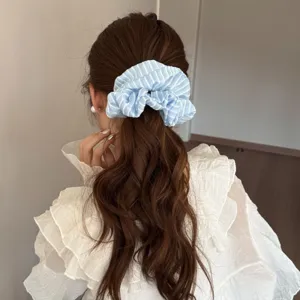 Blauw gestreepte haarelastiekje voor vrouwen schattige paardenstaart haaraccessoire.