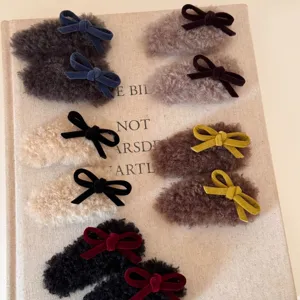 Herbst und Winter süße Plüsch Schleife Haarklammern, weiche Flauschige Haarspangen Accessoires.