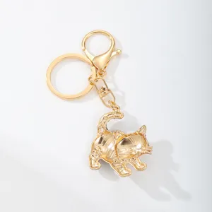 Gold cute cat metal keychain pendant creative cartoon animal bag accessory keyring decor
