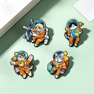 Spilla in Smalto di Lega di Gatto dell'Astronauta dello Spazio del Fumetto Distintivo del Transatlantico Animale Carino per i Vestiti