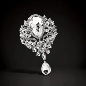 Elegante Kristall Tropfen Brosche silberne strass Vintage Mode Schmuck für Damen Zubehör