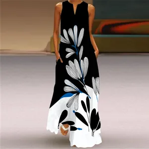Robe longue maxi sans manches à col en V pour femmes avec imprimé floral rétro noir et blanc.