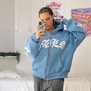 Damen Streetwear blaue Kapuzenjacke mit Reißverschluss und gotischem Puff-Buchstaben-Print.