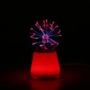 Detalle de bola de plasma, esfera de rayo magico brillante, luz nocturna USB alimentada.