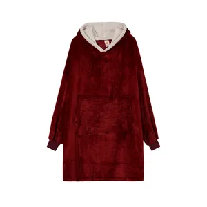 Vue détaillée du sweat-shirt à capuche en polaire douillette bordeaux et sherpa.