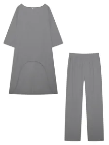 Grijs katoen-linnen tweedelig set met onregelmatige longsleeve top en losse wijde broek.