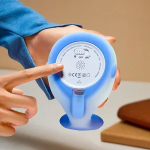 Vue détaillée de la veilleuse baleine en silicone avec les spécifications techniques.