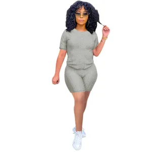 Completo due pezzi abbigliamento sportivo estivo donna t shirt pantaloncini yoga
