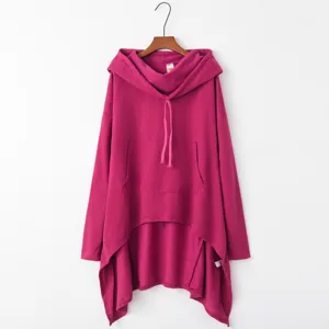 Solid long hooded sweatshirt detail, featuring front pocket and asymmetrical hem design.
