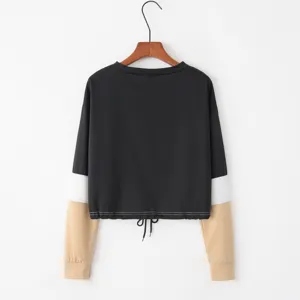 Trendy color-block sweatshirt met lange mouwen, ronde hals en verstelbaar koord aan de zoom.