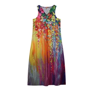 Vue détaillée de la robe longue sans manches à col V avec imprimé floral abstrait.