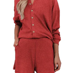 Conjunto loungewear mujer canalé top manga larga con botones y pantalones cortos otoño