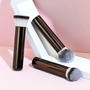 Pennello da trucco professionale tubo lungo, setole morbide per contouring, cipria e fondotinta.