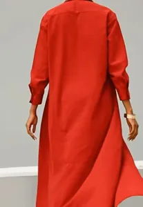 Rode lange jas en overhemd met lange mouw detail, elegante mode kledingstijl voor dames.