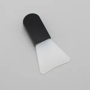 Siliconen gezichtsmasker borstel met zachte kop, korte handgreep beauty tool voor DIY.