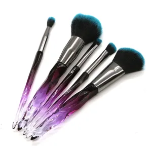Set of 5 crystal diamond-cut translucent gradient purple makeup brushes for daily facial beauty.