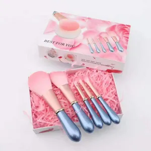 5-piece pink diamond makeup brush set with gift box, soft synthetic bristles and chic handles.